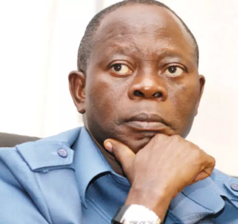 Sen. Amosun Blasts Oshiomhole, Says Edo Ex-Governor Was Destructive Threat To APC