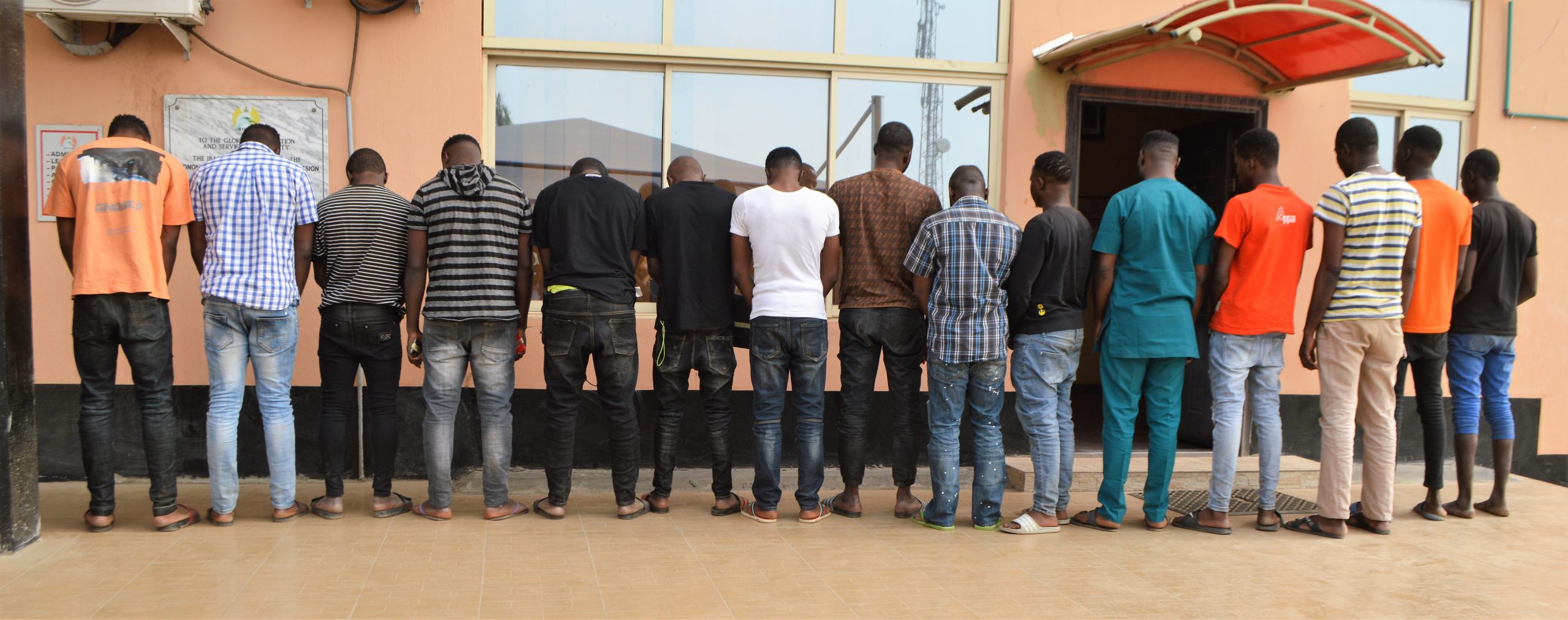 EFCC Nabs Two Brothers, 13 others for Alleged Internet Fraud