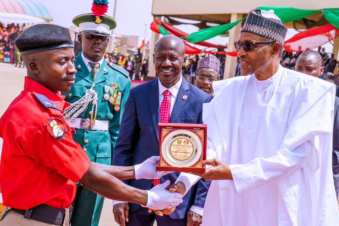 Buhari Praises EFCC On Corruption Fight, As Commission Graduates 281 Cadets