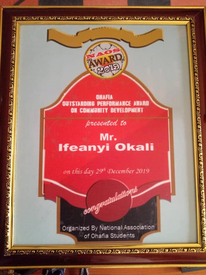 ABN TV boss receives award plaque from NOAS, offers free media coverage