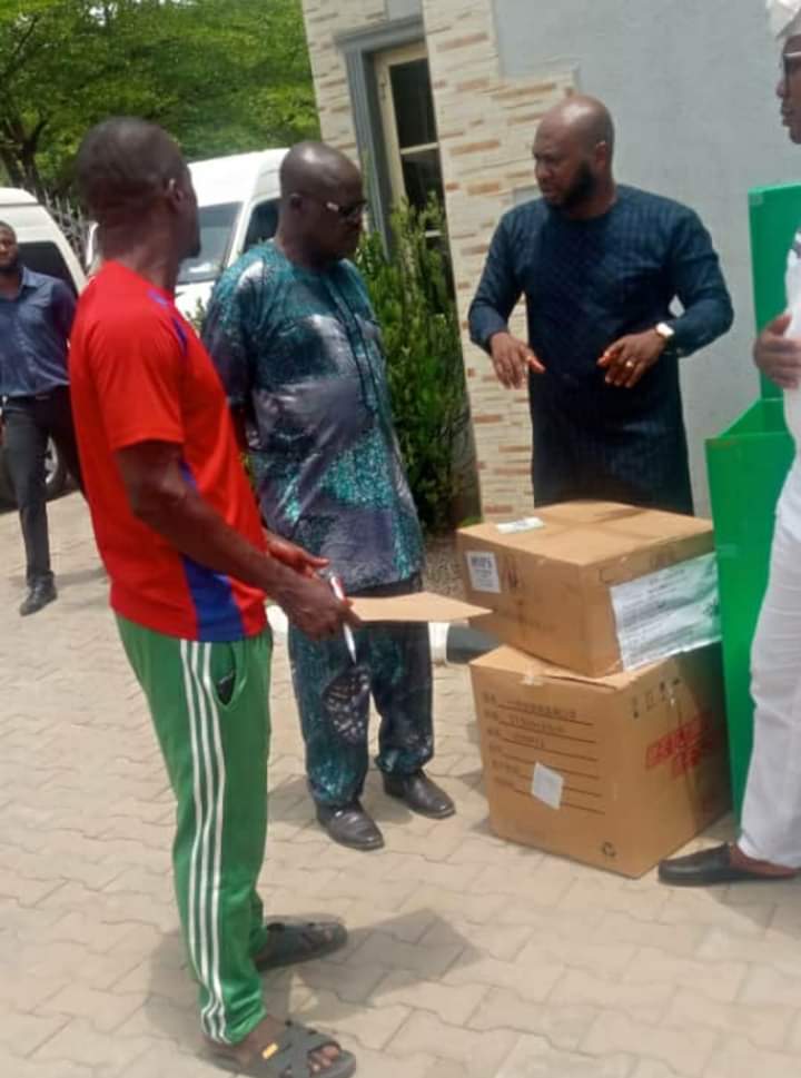 COVID-19: Ogah Delivers Relief Materials Donated By Mr. Jack Ma To Abia Govt