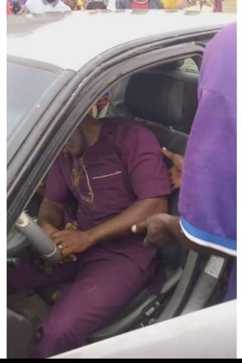 Catholic Priest Okeke-Odogwu Reportedly Found Dead Inside His Car In Anambra [VIDEO]