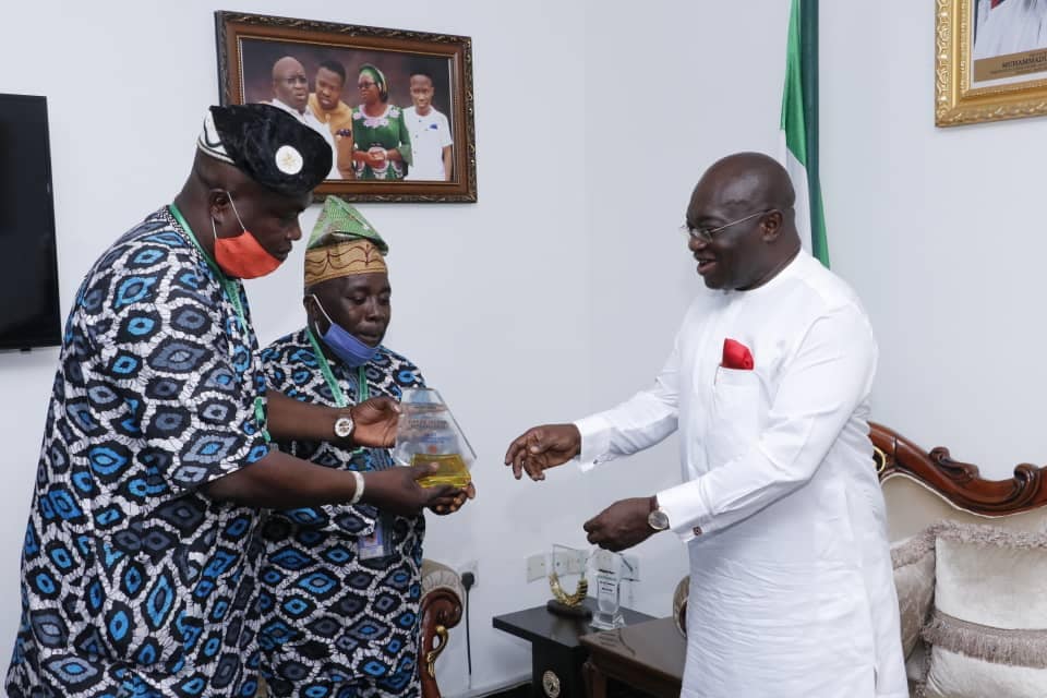 Ikpeazu Receives Award As The Most Accommodating Governor In Nigeria