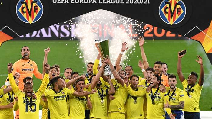 Samuel Chukwueze, Villarreal Players Celebrate Europa ...