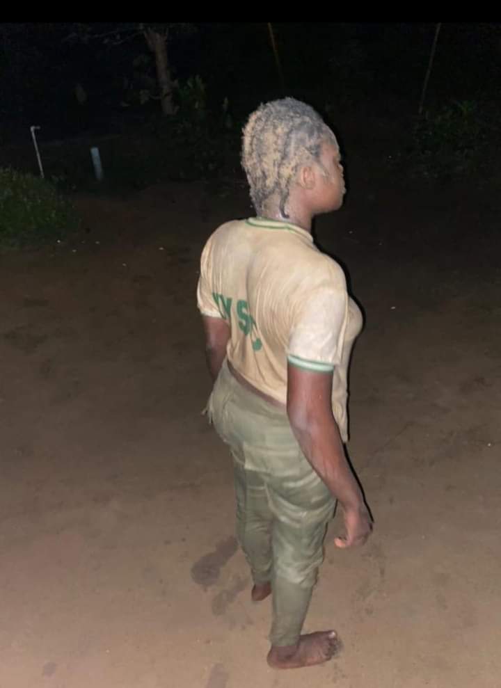 Army Officer Manhandles Female Corper In Calabar (Photos, Video)