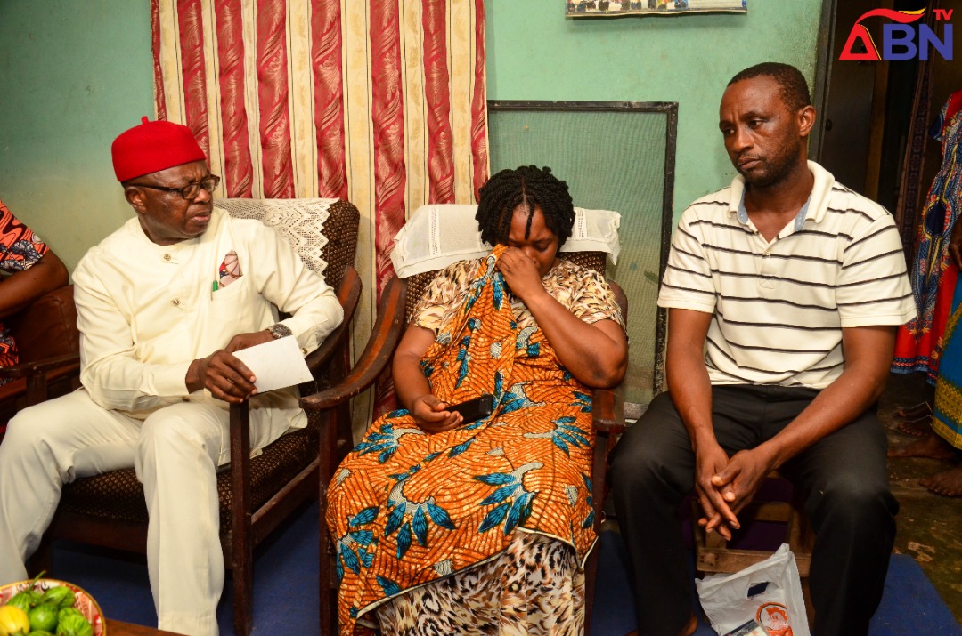 L-R: Hon Sam Onuigbo With Mr & Mrs Chibuzor Ikwunze