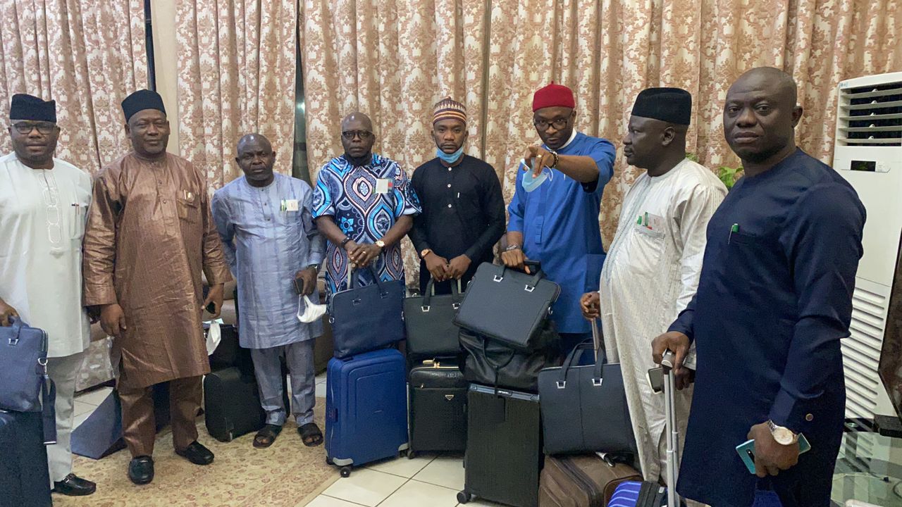 After Rescheduling Flight 4 Times, Azman Airline Staff Flee Duty Post, Leave NASS Members Stranded At Kano [PHOTOS]