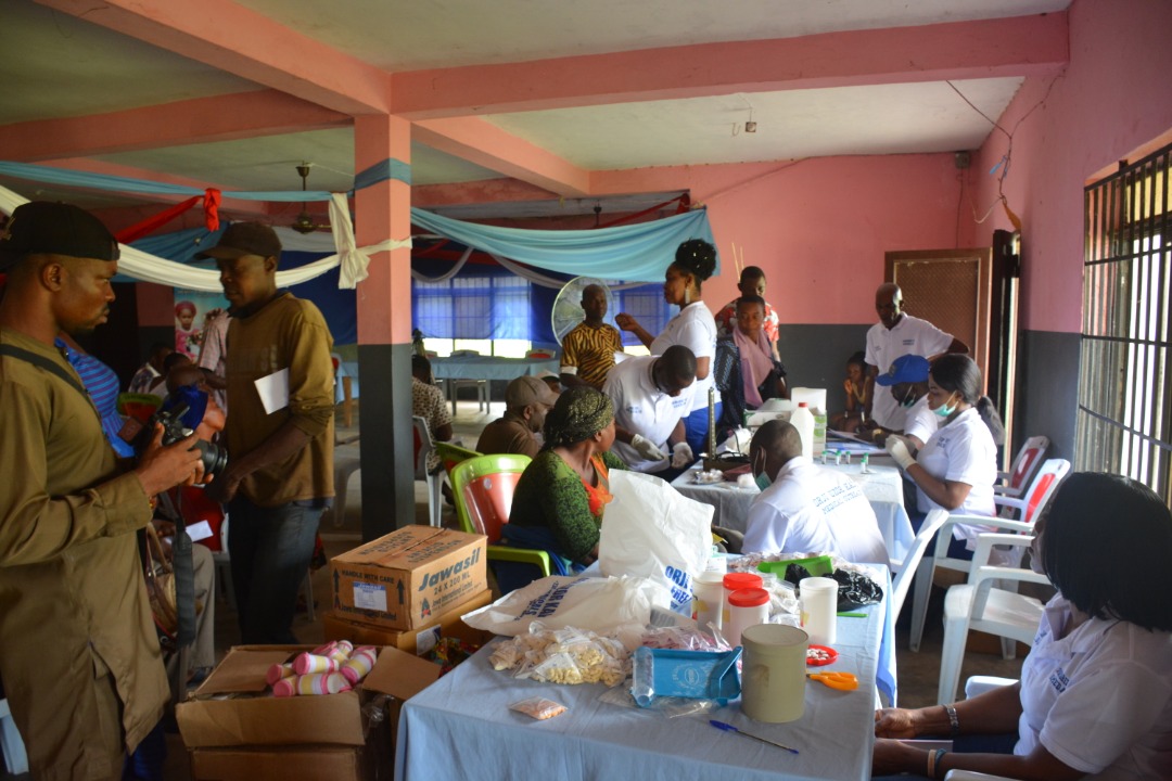 Sen. Kalu In Partnership With SMEDAN Takes Free Medicare To Umunneochi [PHOTOS]