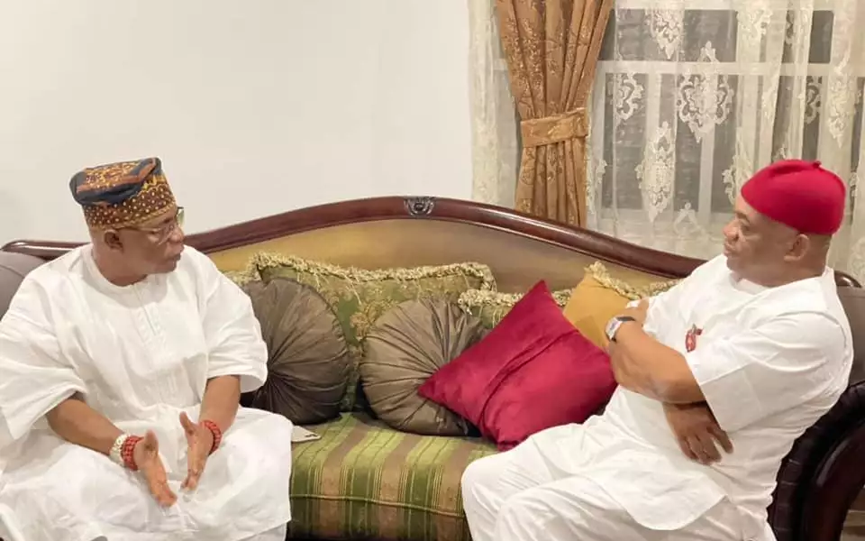 Few Days After Receiving Tinubu, Sen. Kalu Hosts Deji Of Akureland, Oba Aladetoyinbo Aladelusi (Photos)