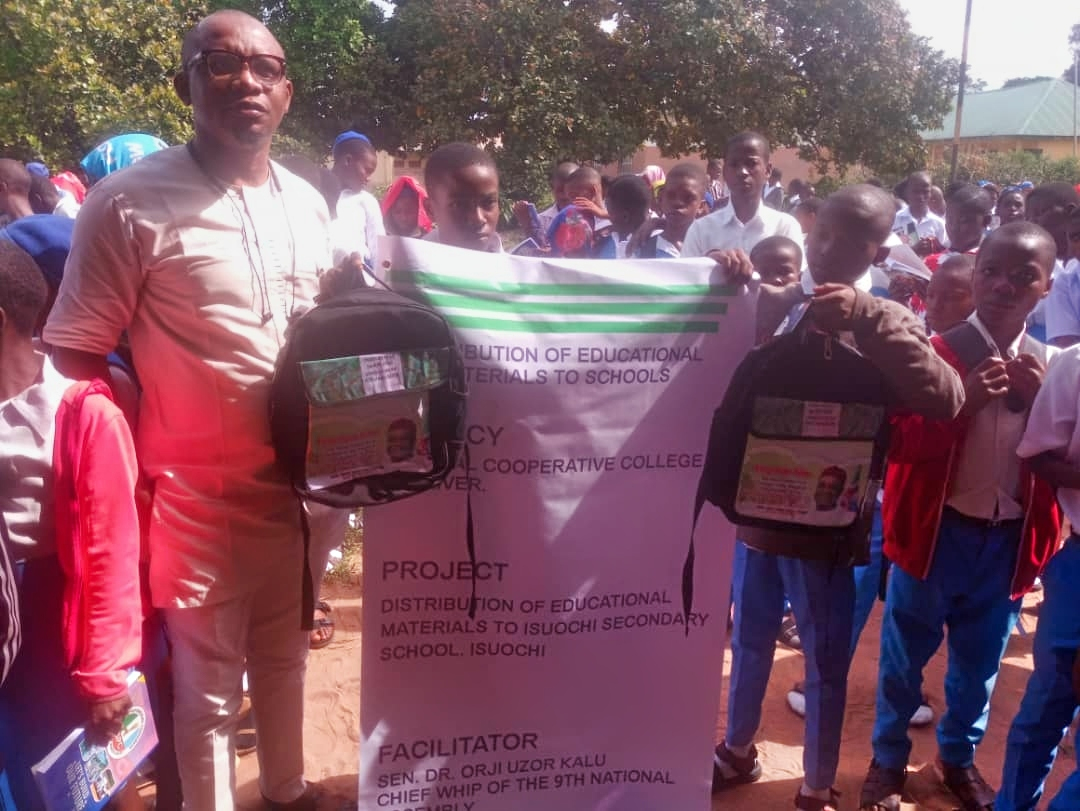 Students, Teachers Jubilate As Distribution Of Sen. Kalu's Free Educational Materials Hits Umunneochi LGA (PHOTOS)