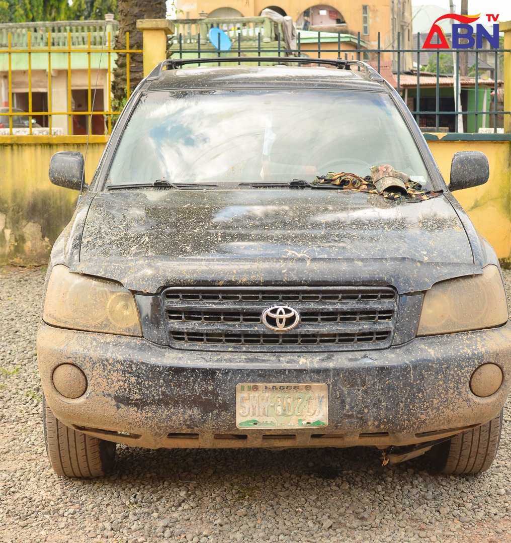 Police Arrest Kidnap Suspects In Abia, Recover Military Camouflage, Arms [Photos, Video]