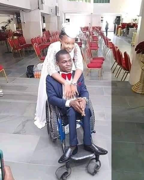 "True love" Twitter users react as woman marries a man in a wheelchair in Lagos