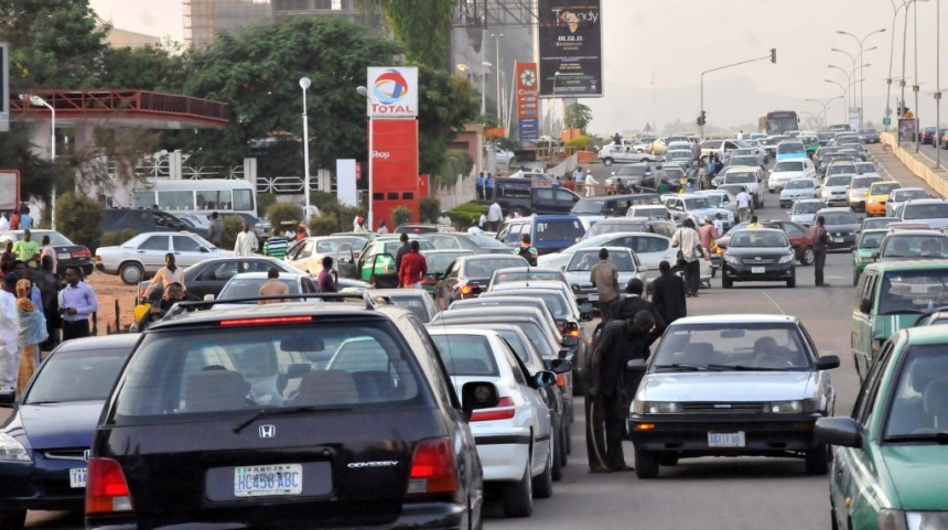 Fuel Sells For N400/litre In Abuja, Others, Scarcity Persists In Lagos