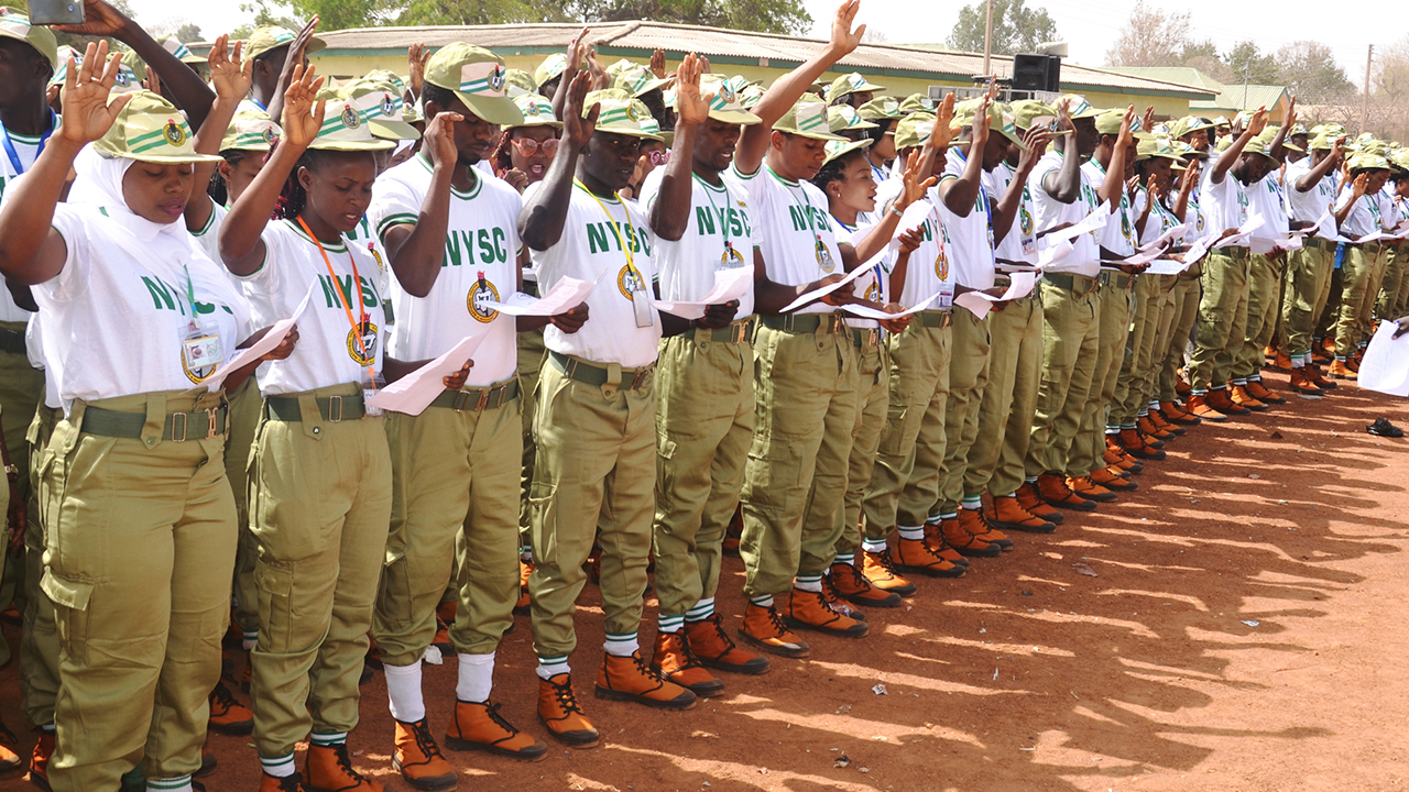 Live Up To Ideals Of NYSC Founding Fathers – Oyetola Tells Corps Members