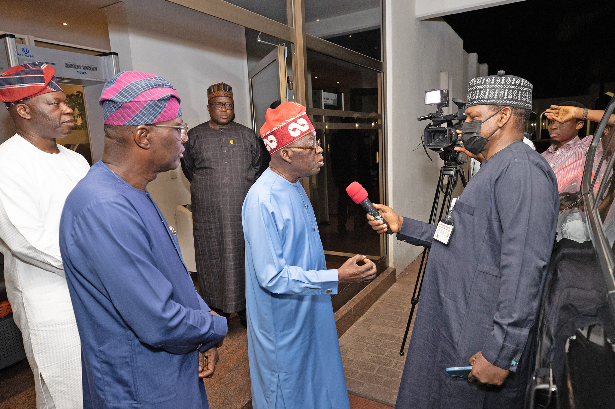 President Buhari Is A Dependable Leader – Tinubu