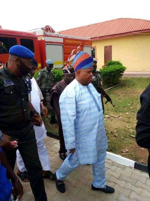 Osun Governor-Elect Adeleke Receives Certificate Of Return