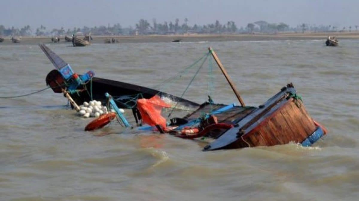 1 Killed, Many Missing As Boat Capsizes In Niger