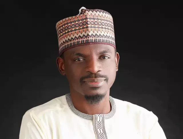 President Buhari Reappoints Media Aide Who Lost APC Primary Cash Swap: Take Your Old Naira Notes To CBN If legitimate – Bashir Ahmad To Ganduje