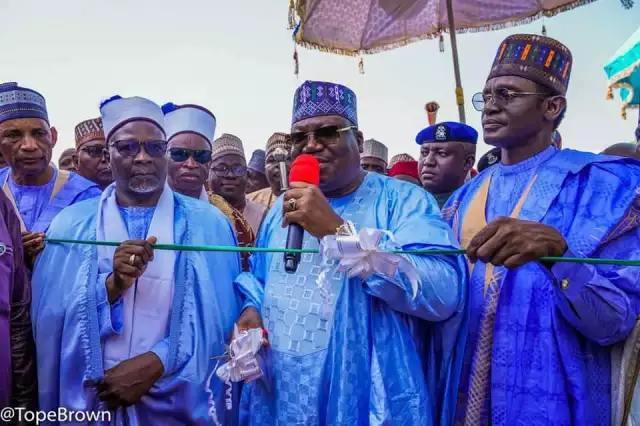SP Lawan Donates N200m As Yobe Names Ultra-Modern Market After Him (Photos) SP Lawan Donates N200m As Yobe Names Ultra-Modern Market After Him