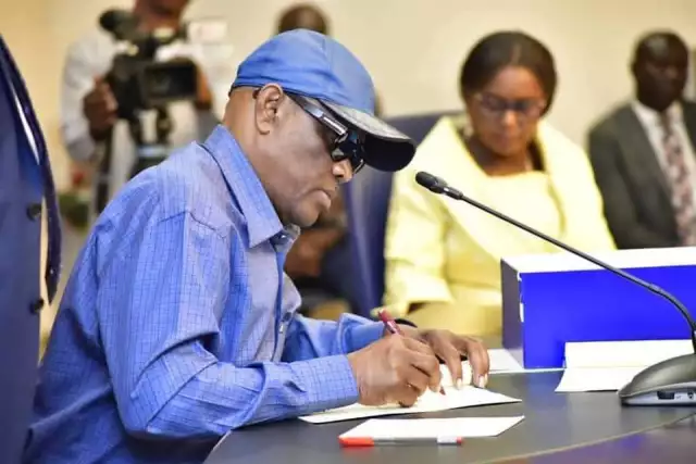 Wike Signs Law Allowing Women To Inherit Their Father’s Estate In Rivers State Wike Signs Law Allowing Women To Inherit Their Father's Estate In Rivers State