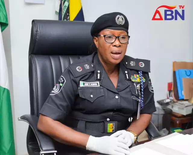 UPDATE: Hoodlums Only Attacked Our Men Who Were On Stop And Search Duty – Abia Police Command Abia State Police command on Monday paraded a dismissed official of the Department of State Services, DSS Prosper Israel, his younger brother
