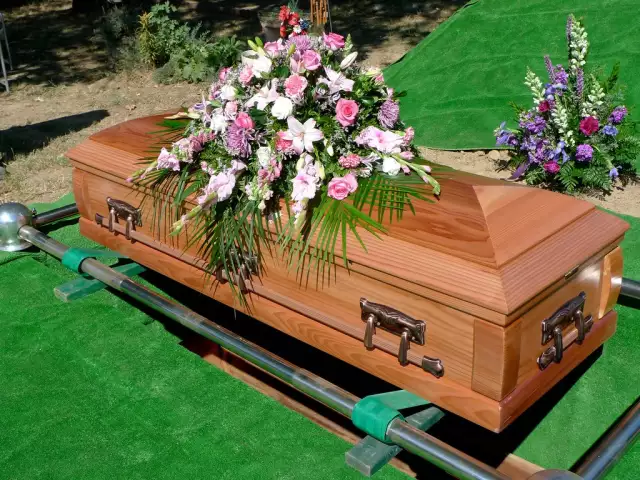 Man Killed By Wife's Lesbian Partner Laid To Rest In Anambra Man Killed By Wife's Lesbian Partner Laid To Rest In Anambra