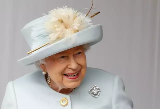 Sen. Kalu Mourns Queen Elizabeth II, Describes Her Exceptional Leader Britain Bids Farewell To Queen Elizabeth With Outpouring Emotion