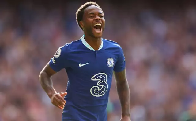 You’re Playing Sterling In The Wrong Position - Gallas Tells Potter