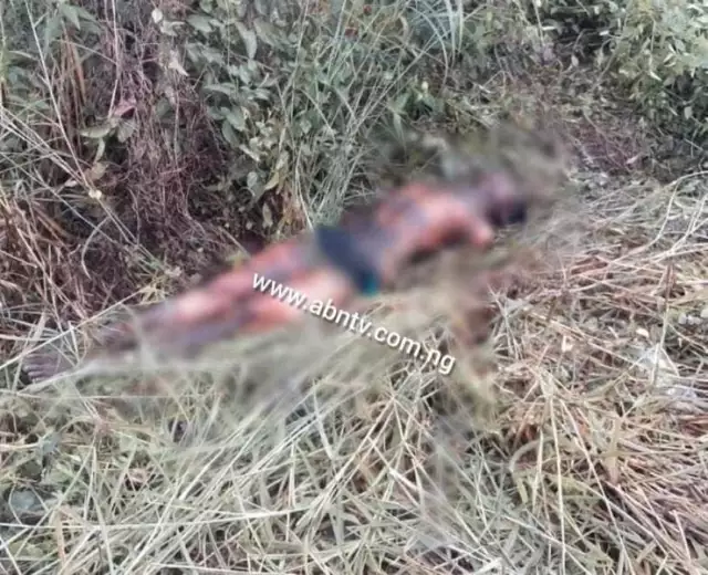 Lifeless Body With Marks Of Burns Recovered In Umuahia (Photo) Lifeless Body With Marks Of Burns Recovered In Umuahia (Photo)