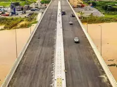 Name Second Niger Bridge After Ojukwu, Ohanaeze Tells Buhari Second Niger Bridge Completed - Fashola