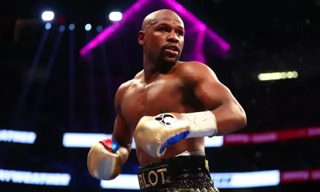 Mayweather Speaks On Why He’s Delaying Marriage