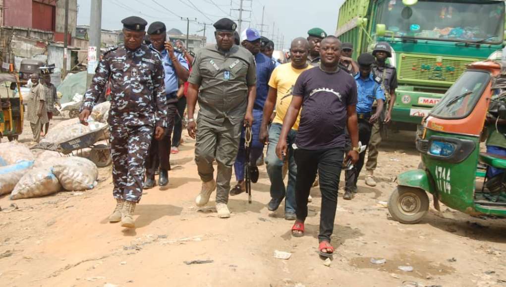 Abia CP Meets With Truck Drivers Protesting Intimidation By Security Agencies, Extortion (Photos, Video)