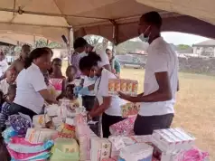 Military Lands Afaraukwu Community, Nnamdi Kanu’s Home With Free Medical Outreach ( Photos, Video) Military Lands Afaraukwu Community, Nnamdi Kanu's Home With Free Medical Outreach ( Photos, Video)