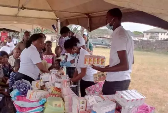 Military Lands Afaraukwu Community, Nnamdi Kanu’s Home With Free Medical Outreach ( Photos, Video) Military Lands Afaraukwu Community, Nnamdi Kanu's Home With Free Medical Outreach ( Photos, Video)