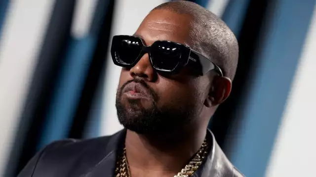 Australia Takes Action, Cancels Kanye West Visa Over ‘Heil Hitler’ Song Australia Takes Action, Cancels Kanye West Visa Over ‘Heil Hitler’ Song