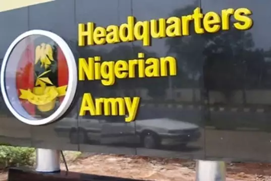 Nigerian Army Colonel Demands Investigation After Receiving N270m Payment From CBN Army Rewards Officers For Rejecting N1.5m Bribe