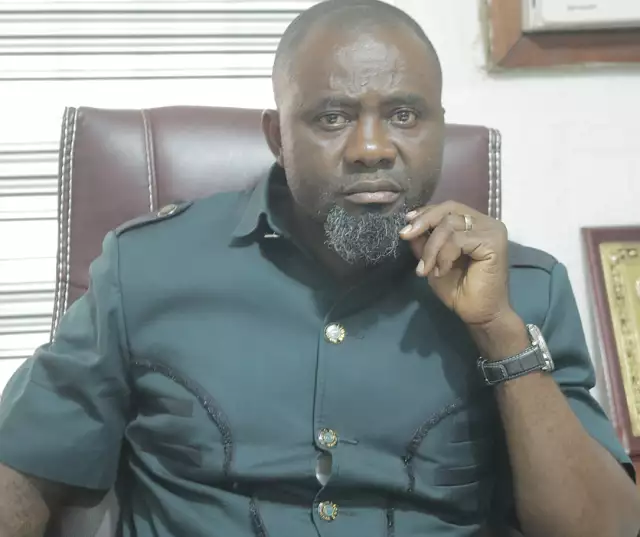 Hoodlums Set Ebonyi APC Chairman’s Home On Fire, One Person Killed Hoodlums Set Ebonyi APC Chairman's Home On Fire, One Person Killed