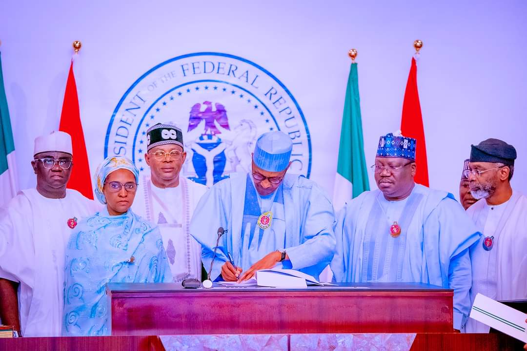 President Buhari Signs 2023 Budget