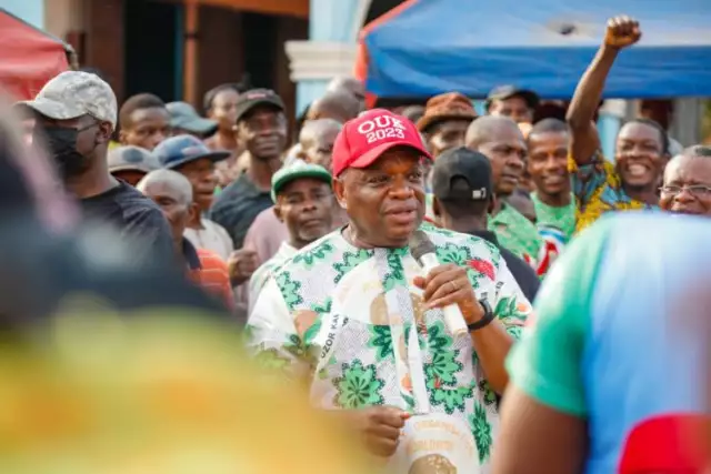 Abia North: “Your Re-election Means More Dev’t For Us” – Umuasua, Otamba, Others Pledge Votes For Sen. Kalu Abia North: "Your Re-election Means More Dev't For Us" - Umuasua, Otamba, Others Pledge Votes For Sen. Kalu