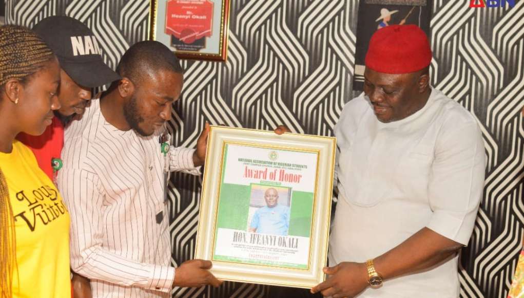 Joint Campus Council Of NANS Presents Award Of Honour To ABN TV Director [PHOTOS]