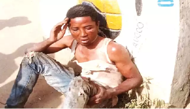 How Motorist Trapped, Dragged Lagos Traffic Robber On Road