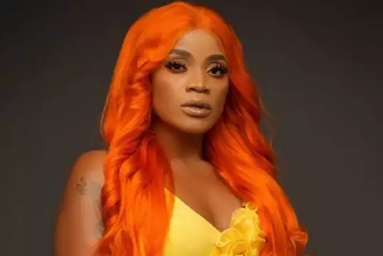 Days After Getting Married, Nollywood Star Uche Ogbodo Advises Single Mothers, Spinsters