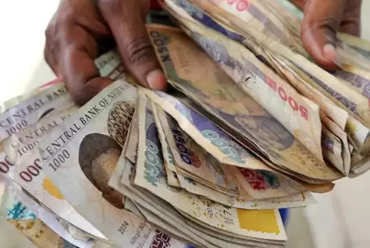 Naira Drops On Parallel Market To N2,000/1£ Naira Drops On Parallel Market To N2,000/1£