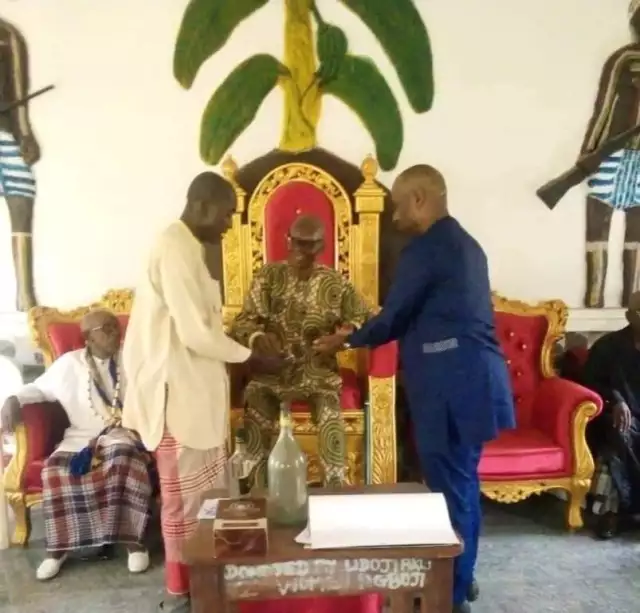 Abia Reps: Dan Okeke Storms Abiriba Community As Residents Receive Him Amidst Fanfare Abia Reps: Dan Okeke Storms Abiriba Community As Residents Receive Him Amidst Fanfare