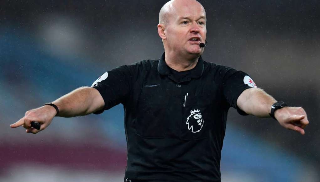 EPL: Lee Mason Quits As VAR Official After Error In Arsenal, Brentford Game