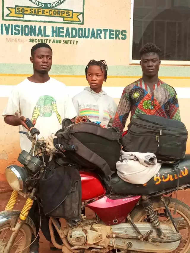 Two Beninese Kidnappers Arrested With Teenage Girl At Ogun Border Two Beninese Kidnappers Arrested With Teenage Girl At Ogun Border