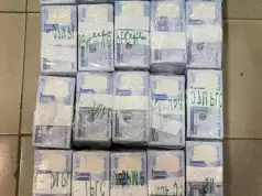 EFCC Intercepts N32.4m New Naira Notes Allegedly Meant For Vote-buying In Lagos State EFCC Intercepts N32.4m New Naira Notes Allegedly Meant For Vote-buying In Lagos State