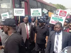 Atiku, Okowa, Ayu, Others Lead Protest To INEC Headquarters, Abuja (VIDEO, PHOTOS) Atiku, Okowa, Ayu, Others Lead Protest To INEC Headquarters, Abuja