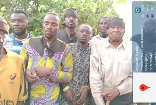 Army Rescues 9 Kidnap Victims In Imo, Abia, Recover Weapons (PHOTOS) Army Rescues 9 Kidnap Victims In Imo, Abia, Recover Weapons (PHOTOS)