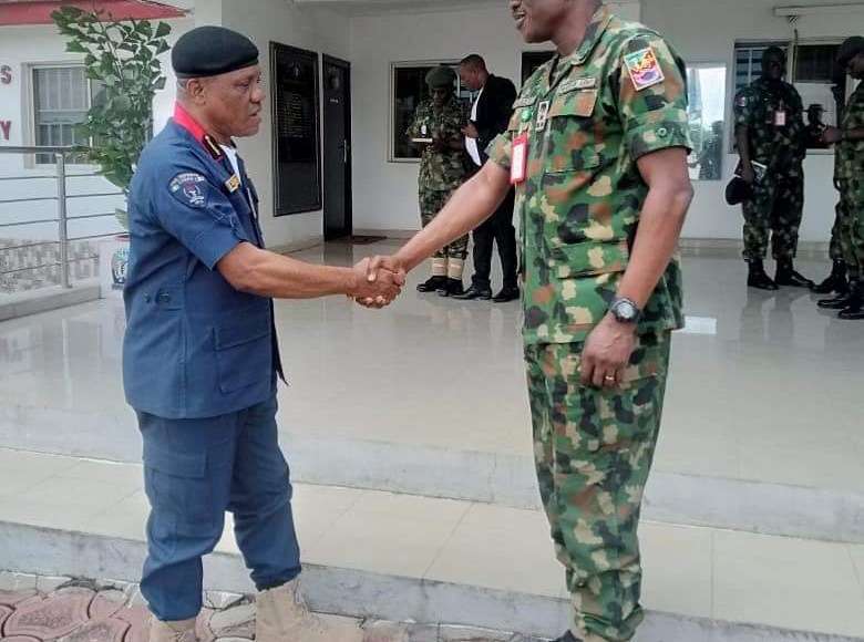 Criminals Panic As Abia NSCDC, Army Renew Collaborative Strategy (PHOTOS)